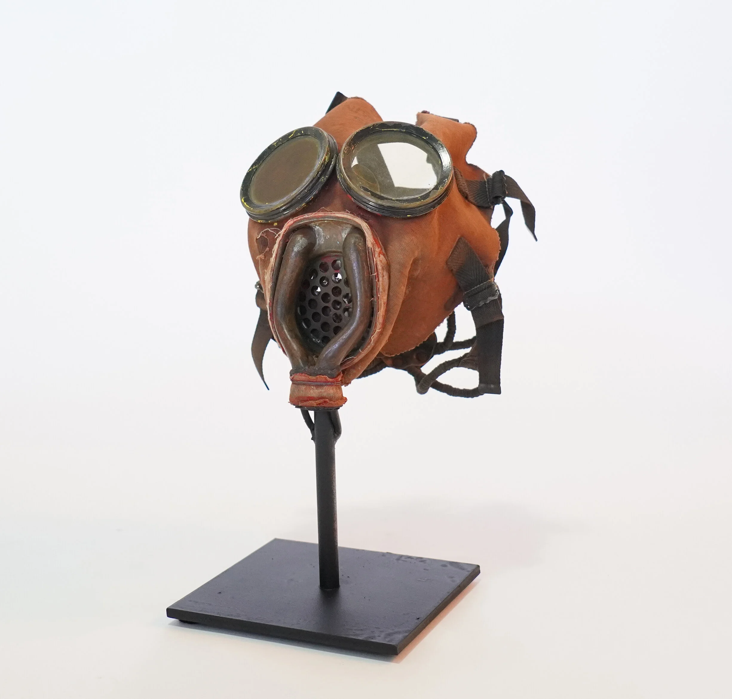 1930's MII Diaphragm Experimental Gas Mask — AGENT GALLERY CHICAGO